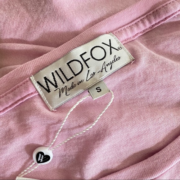 NWT WILDFOX Fuchsia Loose Fit Graphic Tee - Picture 5 of 7